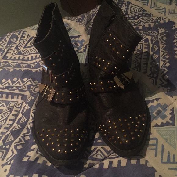 Republic LA Arly Ostrich studded ankle boots - Picture 3 of 3